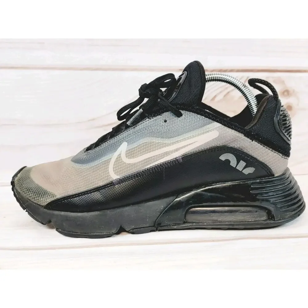 Nike Air Max 2090 Mens 10 Black Metallic Silver BV9977-001 Running Shoes